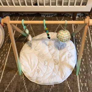 B. Starry Sky Wooden Baby Gym